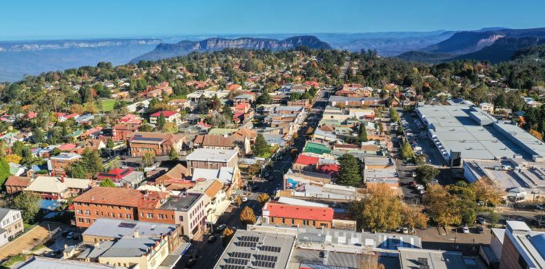 aerial shot of Katoomba